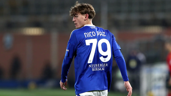 El gigante de Europa que prepara una oferta millonaria por Nico Paz