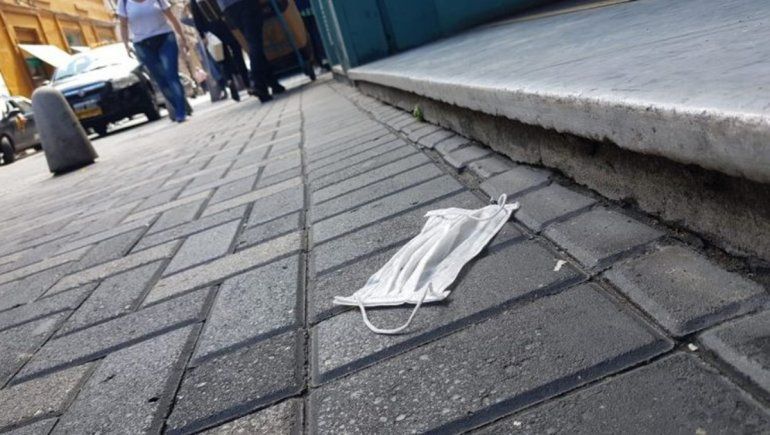 Covid-19: informe asegura que la enfermedad se está convirtiendo en leve