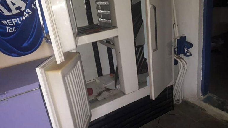 Durante el apagón, robaron electrónica y hasta comida