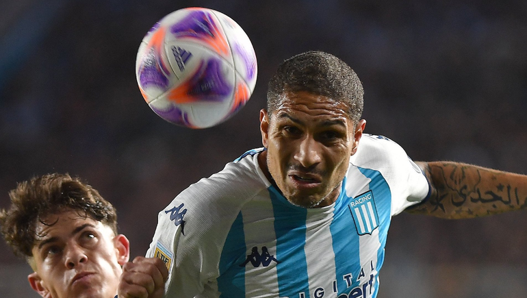 Paolo Guerrero rescindió en Racing: solo estuvo seis meses