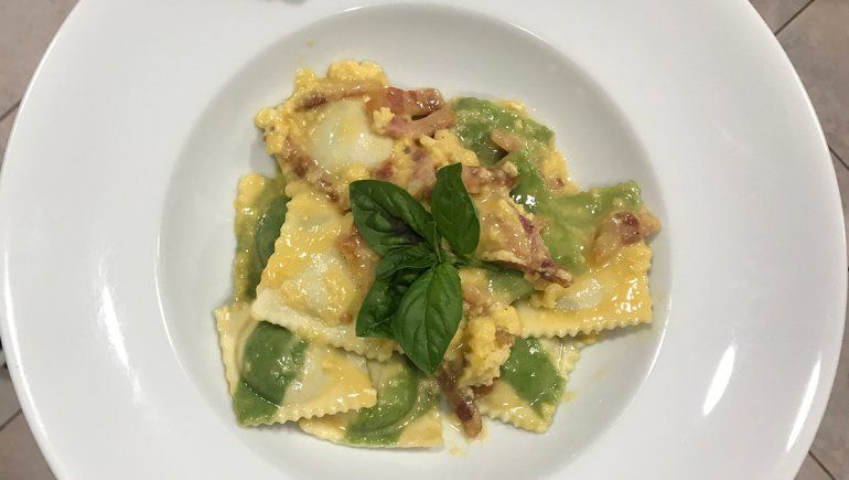 VAI y 12 sillas: pastas originales con una apuesta diferente