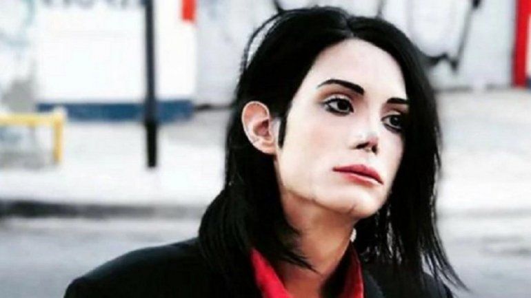 Duro momento de Felipe Pettinato: se incendió su departamento y un amigo murió