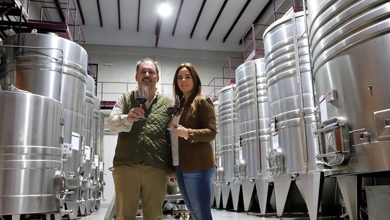 La historia de amor y tradición detrás de un vino de alta gama que se produce en Neuquén