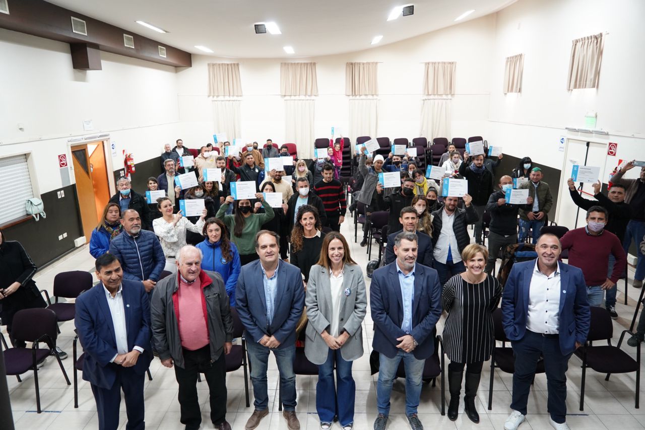 Nación entregó 126 créditos Procrear a familias de Neuquén