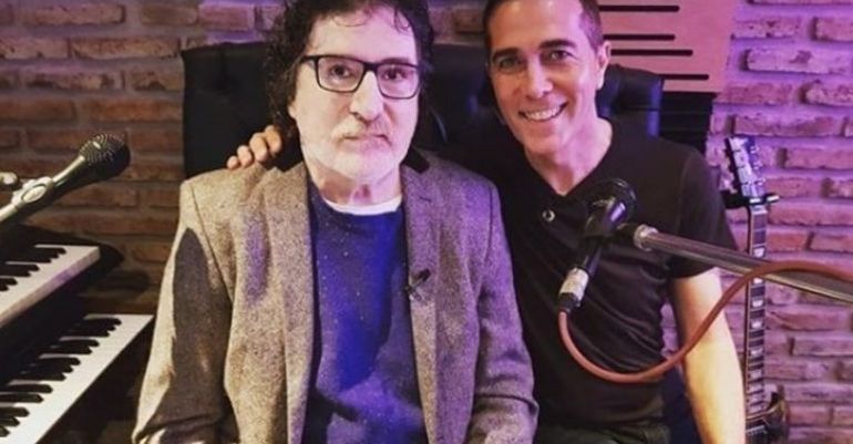 Rodolfo Barili junto a Charly García Rodolfo Barili junto a Charly García