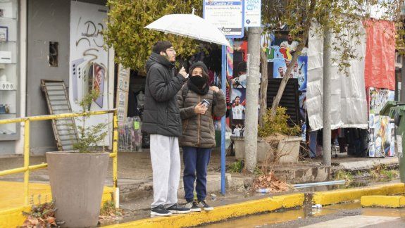 ¿Hasta cuándo sigue la lluvia y qué chances hay de neviscas?