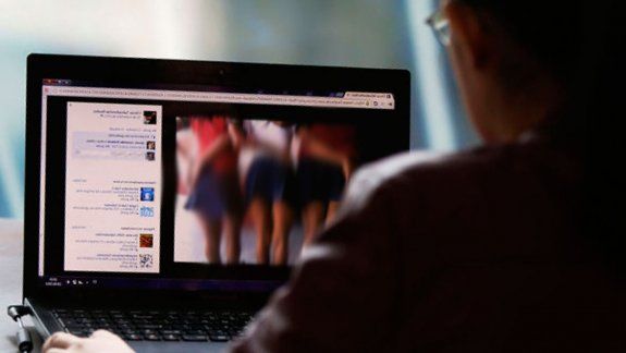 Zapala: allanaron una casa por difusión de pornografía infantil