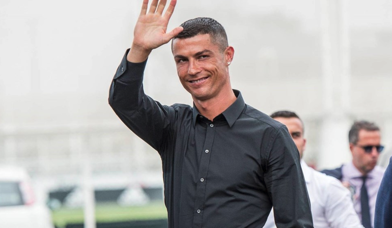 Ronaldo deja el fútbol de élite y va a cobrar una fortuna