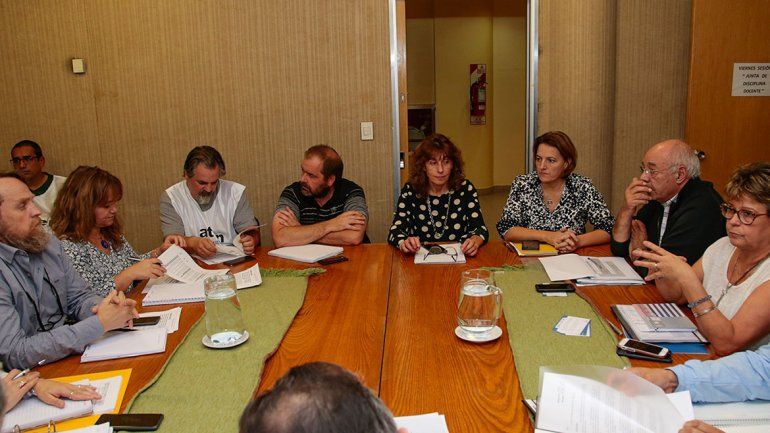 CPE y ATEN revisaron las tareas de refacción en trece escuelas