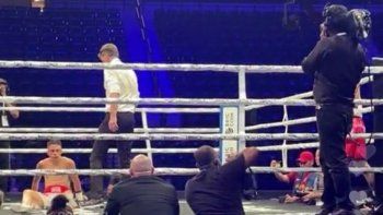 video: el avion gauto perdio el invicto por nocaut y por paliza video: el avion gauto perdio el invicto por nocaut y por paliza