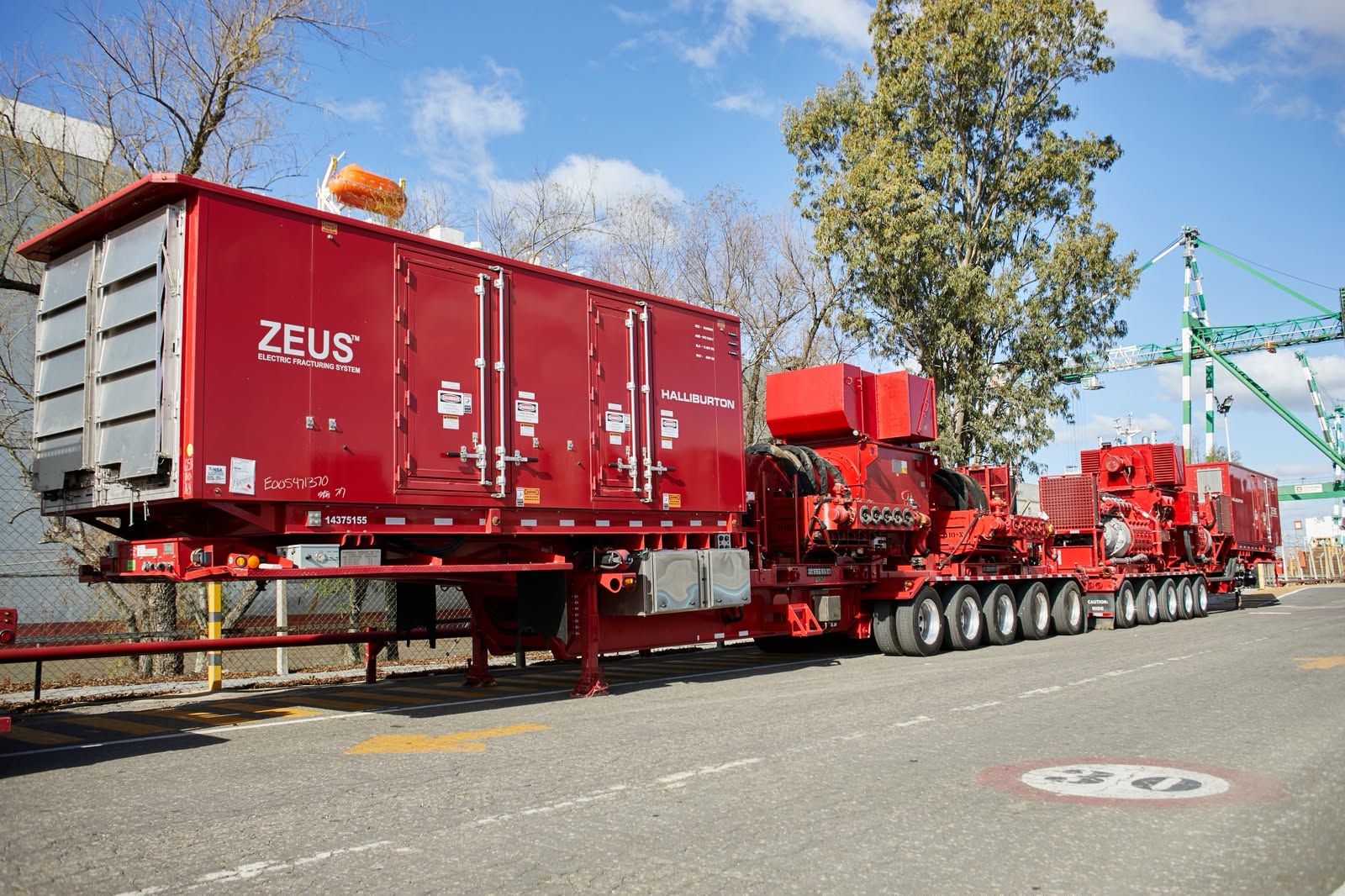 En el marco del contrato con Halliburton, YPF incorpora el primer equipo de fractura eléctrica del país.