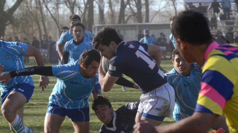 Agónico triunfo del Azul, que definirá con Marabunta las semis