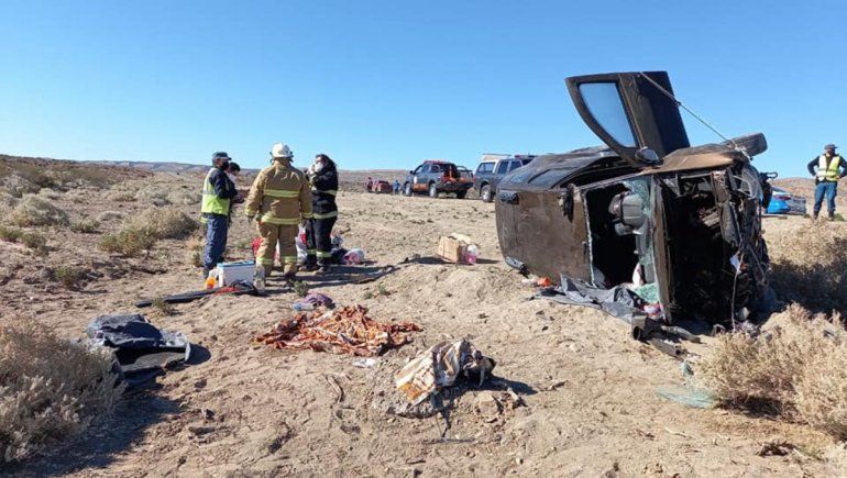 Matrimonio se salvó de milagro tras un vuelco en la Ruta 40