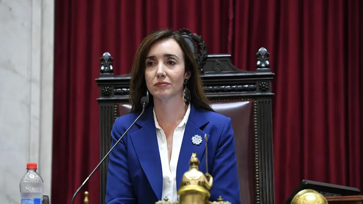 El Senado tratará el miércoles próximo el proyecto de ley Bases. El Senado tratará el miércoles próximo el proyecto de ley Bases.