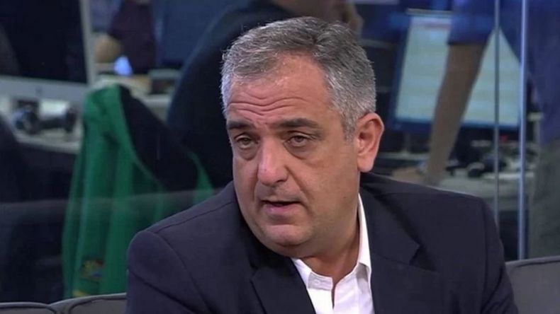 Calvete es acusado de liderar una asociación ilícita que defraudó al Estado a través de coimas. | LM Neuquen Calvete es acusado de liderar una asociación ilícita que defraudó al Estado a través de coimas.