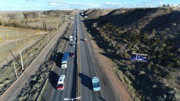 El transporte en el Alto Valle empieza a dinamizarse con las apps. El transporte en el Alto Valle empieza a dinamizarse con las apps.