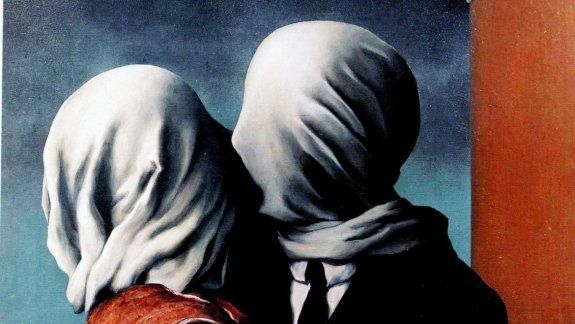 Los besos en la boca provocan una fuerte descarga hormonal en una pareja. Y en la mejilla representan afecto con el resto de los seres queridos.