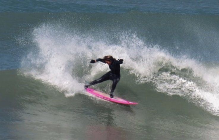 Una imagen del novedoso torneo que marcó el regreso del Surf.