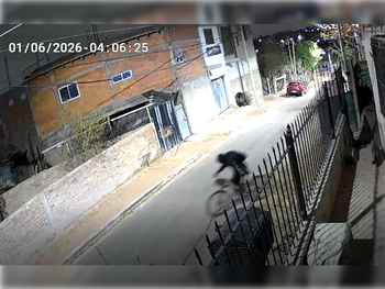 El robo ocurrió en un barrio de la capital. El robo ocurrió en un barrio de la capital.