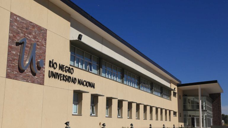 Escándalo en la UNRN por reiterados hechos de violencia de género de parte de un docente