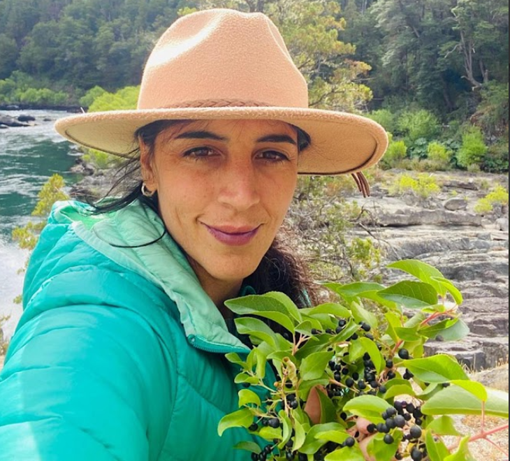 Ciencia aplicada: El proyecto From Patagonia colabora con el INTI y médicos para desarrollar productos hidrosolubles 100% naturales. Ciencia aplicada: El proyecto From Patagonia colabora con el INTI y médicos para desarrollar productos hidrosolubles 100% naturales.