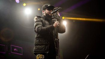 ulises bueno bajo la persiana del neuquen inspira ulises bueno bajo la persiana del neuquen inspira