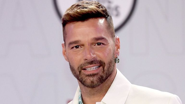 En una de sus visitas a Buenos Aires Ricky Martin terminó a los besos con Natalia Oreiro.