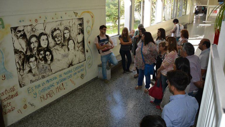 Inauguran muestra itinerante sobre los crímenes de la dictadura