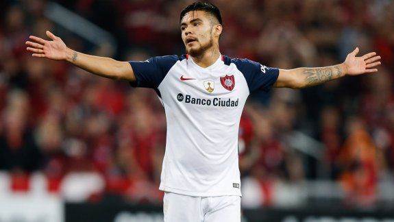 FIFA sancionó a San Lorenzo y le cerró el mercado de pases