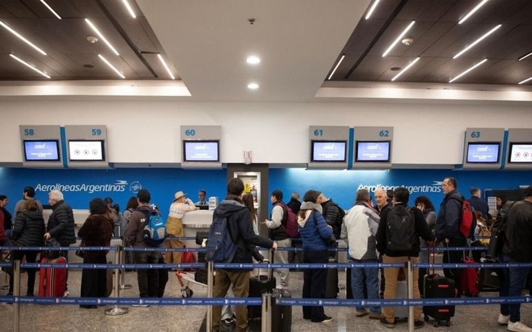 Se verán afectados los vuelos entre las 18.00 horas de este martes y hasta las 2 de la mañana del miércoles.