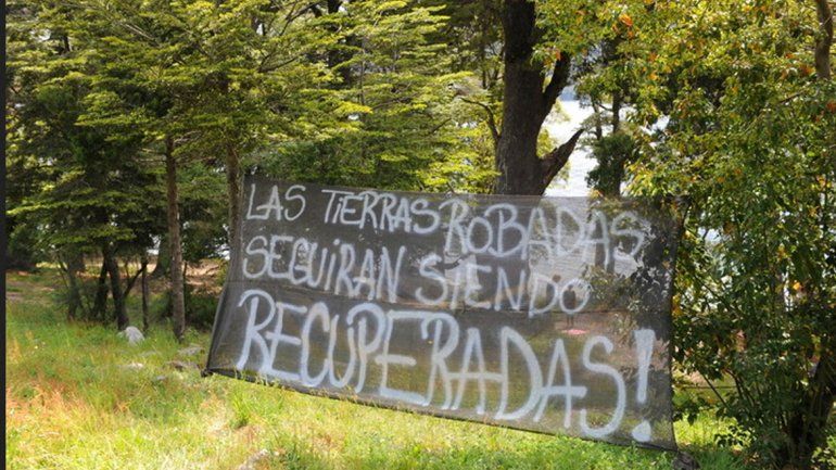 La propiedad es vecina al lugar donde en noviembre murió Rafael Nahuel. La propiedad es vecina al lugar donde en noviembre murió Rafael Nahuel.