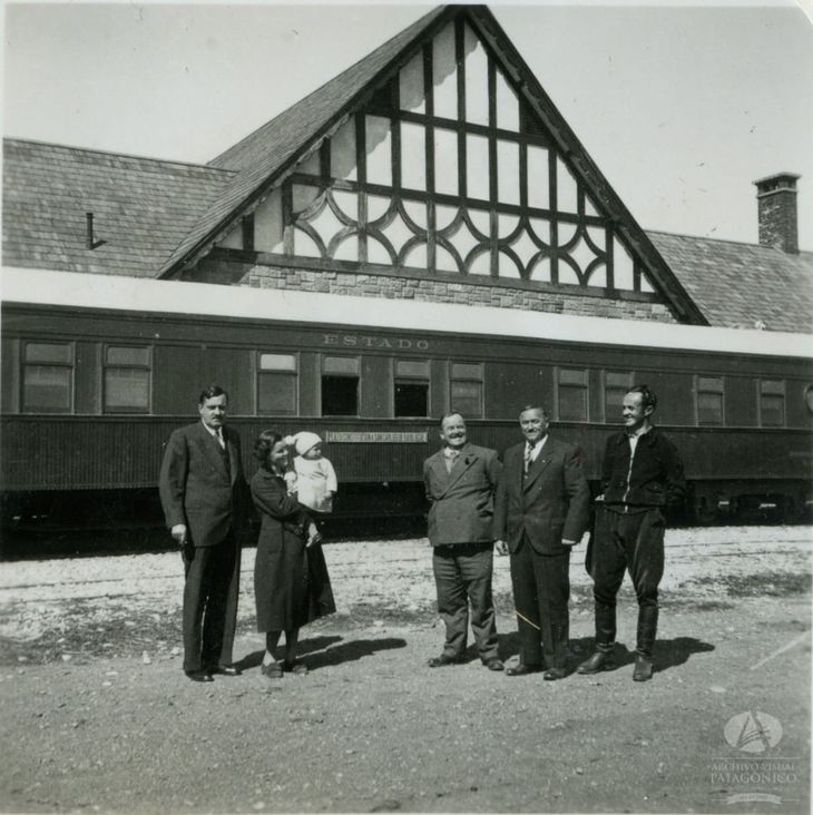 La llegada del tren fue clave para el desarrollo de Bariloche. Fotos: Archivo Visual Patagónico. La llegada del tren fue clave para el desarrollo de Bariloche. Fotos: Archivo Visual Patagónico.