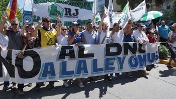 marcha paro del 24 neuquen (3).jpeg