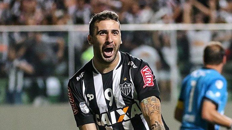Lucas Pratto convirtió 33 goles en 77 partidos en A. Mineiro.