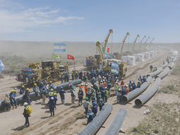 Vaca Muerta Oil Sur: El proyecto en la zona de Sierra Grande motorizará un pico de contrataciones de personal técnico entre marzo y julio. Foto: VMOS Vaca Muerta Oil Sur: El proyecto en la zona de Sierra Grande motorizará un pico de contrataciones de personal técnico entre marzo y julio. Foto: VMOS