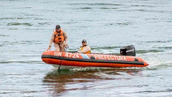 Allanaron una isla en el río Negro y secuestraron varias armas de fuego