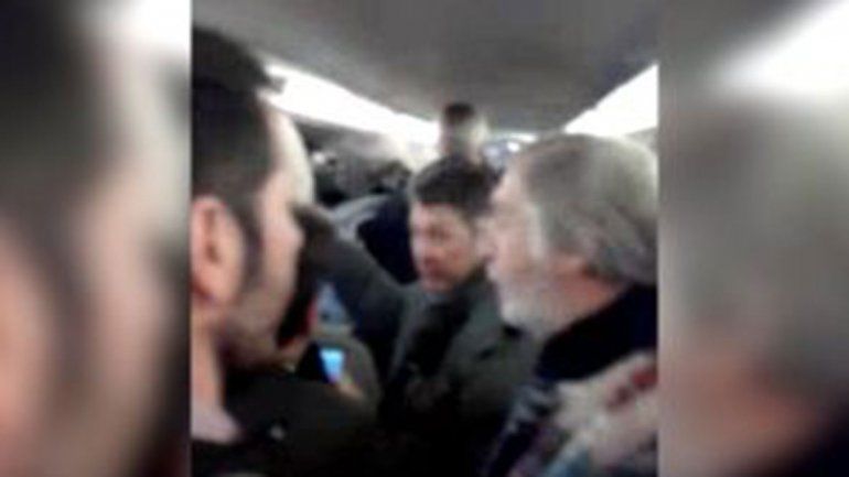 El escándalo que protagonizó Brandoni en un vuelo de Aerolíneas Argentinas