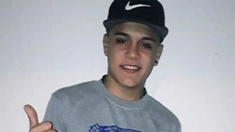 Motochorros asesinaron a un joven futbolista de Berazategui