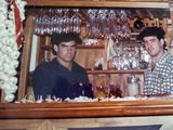 En el restaurante de la familia en Centro Vasco de Rosario año 1995.