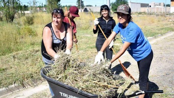 Realizaron trabajos comunitarios en Plottier