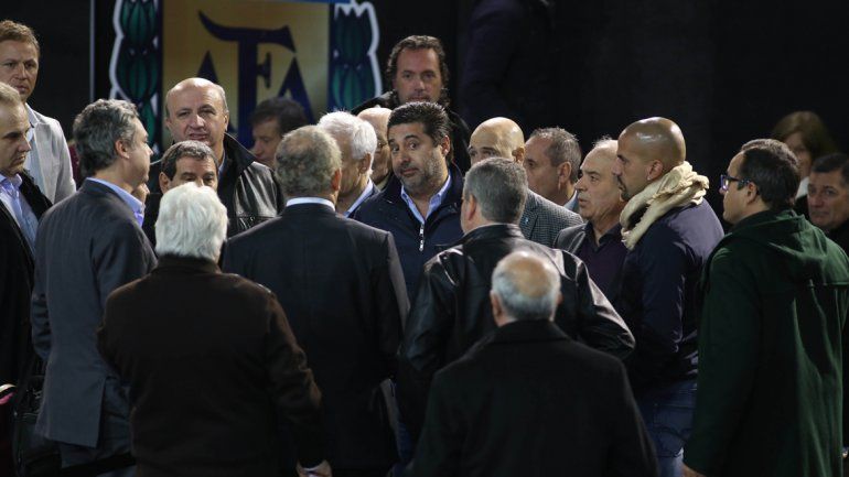 La asamblea por la Súperliga pasó a cuarto intermedio