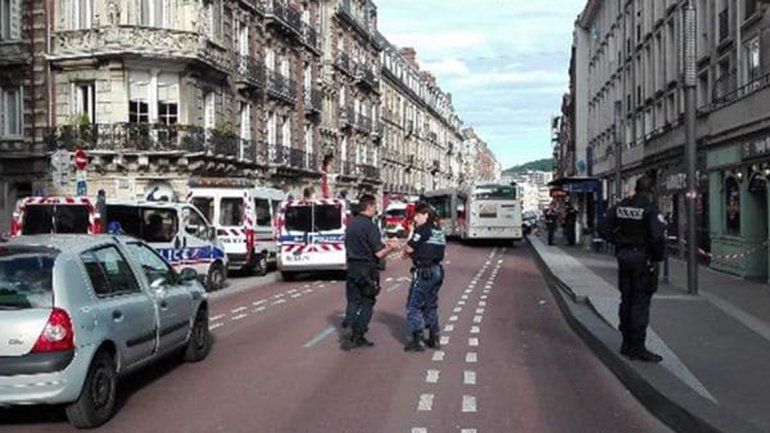 El hombre fallecido en Rouen era comerciante.