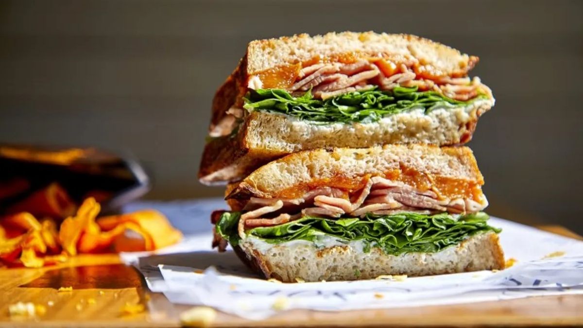 ¿Dónde comer los mejores sándwiches en el Alto Valle? thumbnail