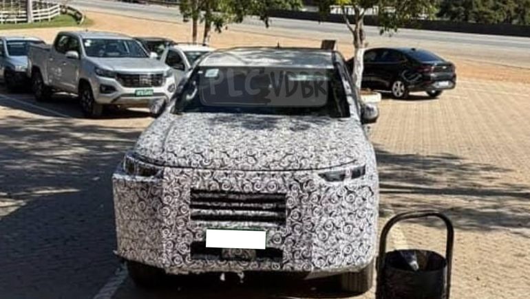 La nueva pickup Ram, captada con camuflaje en Brasil. Foto: Placa Verde. La nueva pickup Ram, captada con camuflaje en Brasil. Foto: Placa Verde.