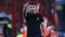 cual es el equipo grande de america que podria dirigir carlos tevez