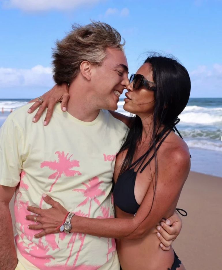 Cristian Castro y su novia Cristian Castro y su novia