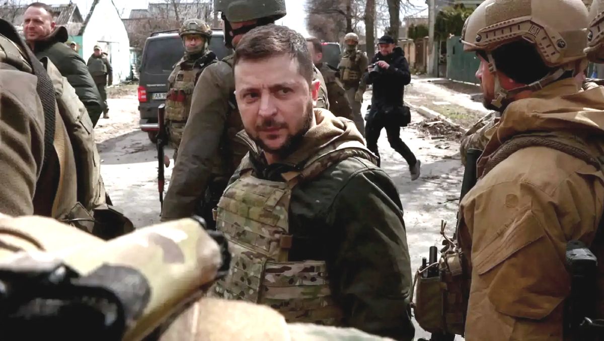 Zelenski dijo que la sociedad ucraniana se partió en dos