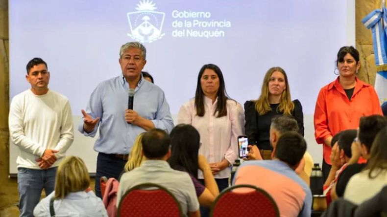 Rolando Figueroa anunció a la nueva secretaria de Cultura: ¿Quién es? | LM Neuquen Rolando Figueroa anunció a la nueva secretaria de Cultura: ¿Quién es?