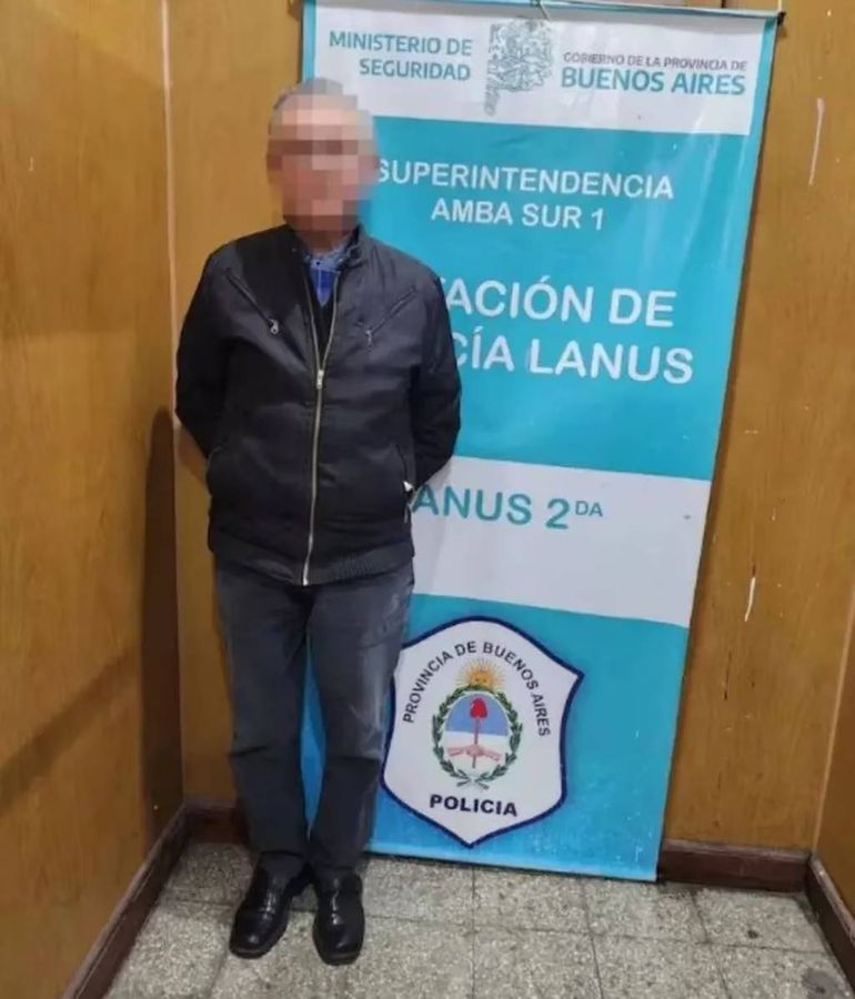 Tras la violación el kinesiólogo fue detenido, pero se negó a declarar, continúa preso. Tras la violación el kinesiólogo fue detenido, pero se negó a declarar, continúa preso.