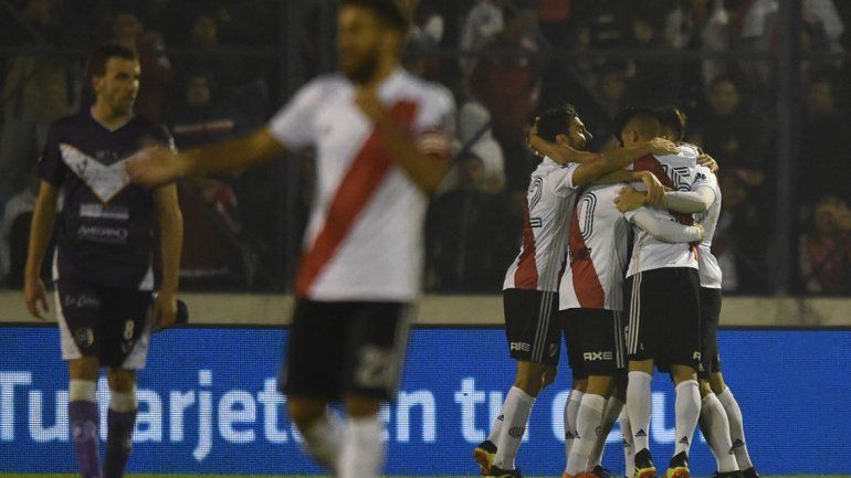 Fiesta millonaria en Formosa: River le ganó 3 a 1 a Villa Dálmine